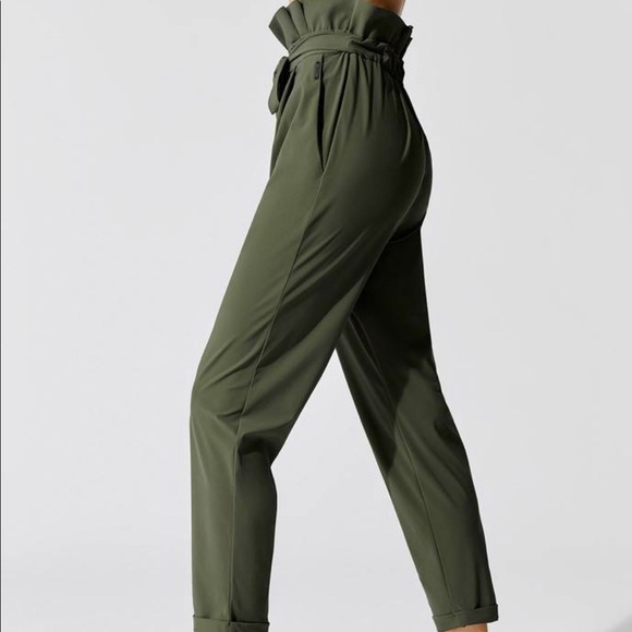 Zara Pants - Zara Polyester Paperbag Waist pants in Olive in XL